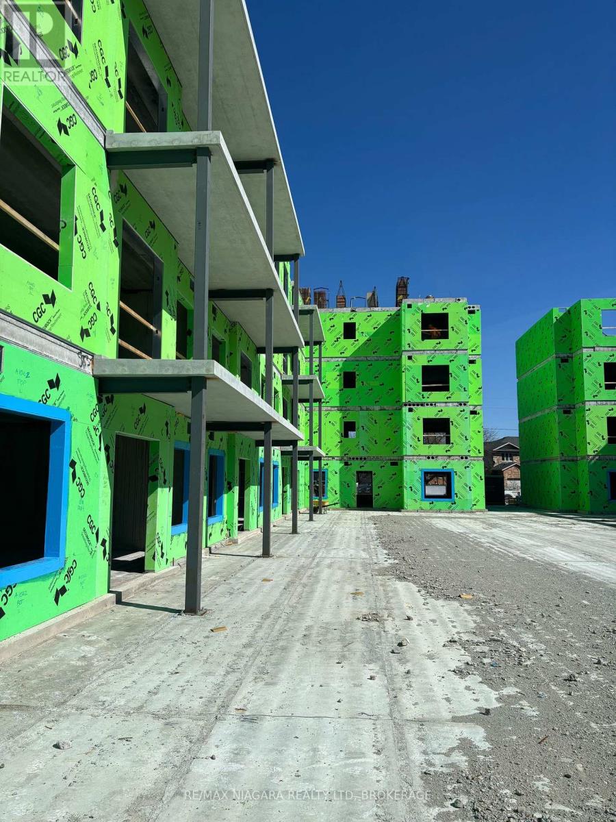 405a - 1024 Vansickle Road N, St. Catharines, Ontario  L2S 2X3 - Photo 15 - X12520060