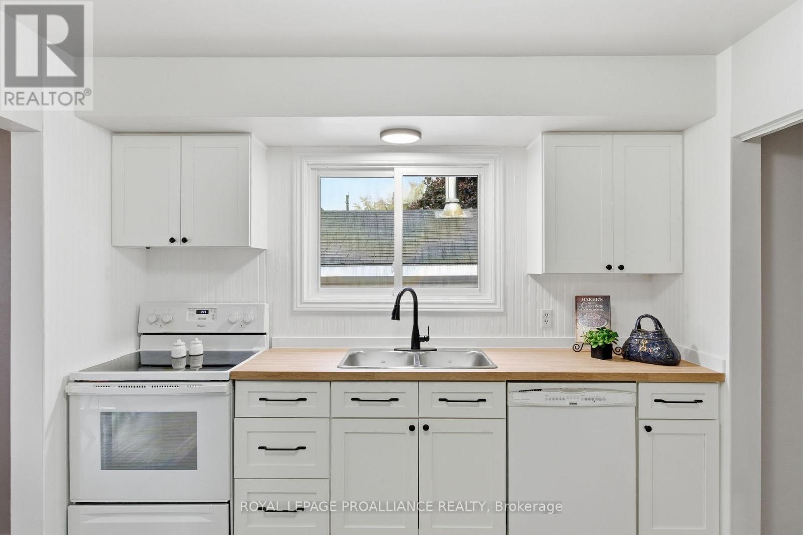 322 Pearl Street, Brockville, Ontario  K6V 4E2 - Photo 13 - X12520002