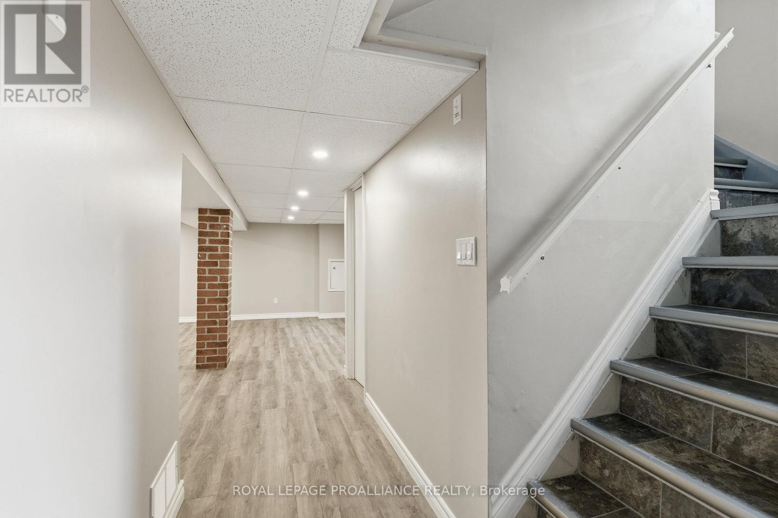 322 Pearl Street, Brockville, Ontario  K6V 4E2 - Photo 34 - X12520002