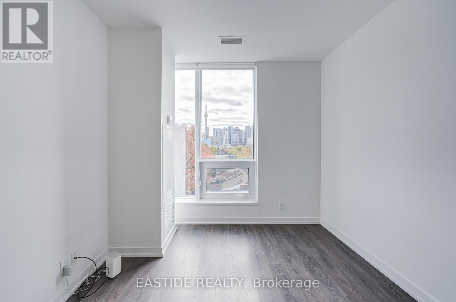 612 - 203 College Street, Toronto, Ontario M5T 1P9 - Photo 17 - C12425285