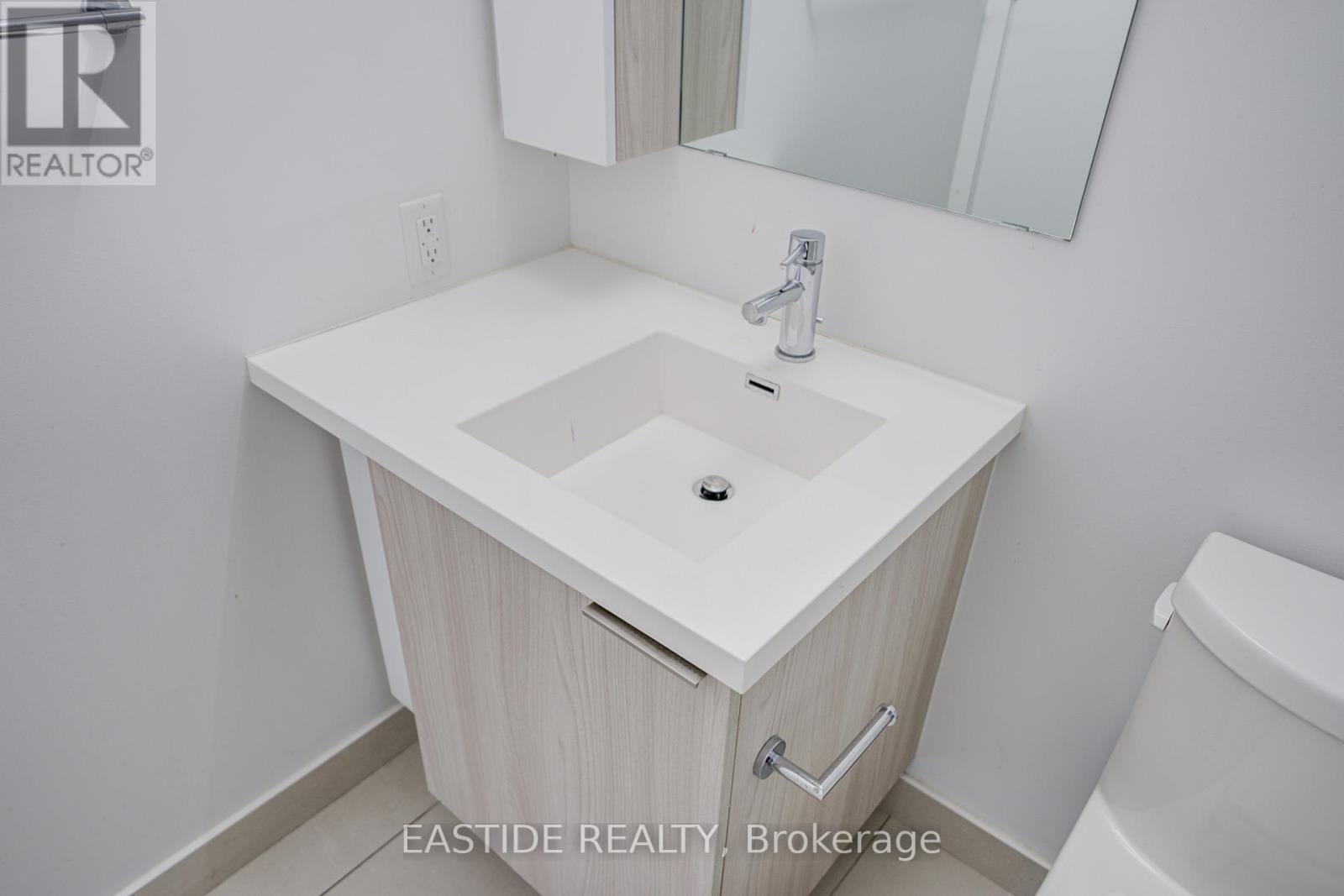 612 - 203 College Street, Toronto, Ontario M5T 1P9 - Photo 26 - C12425285