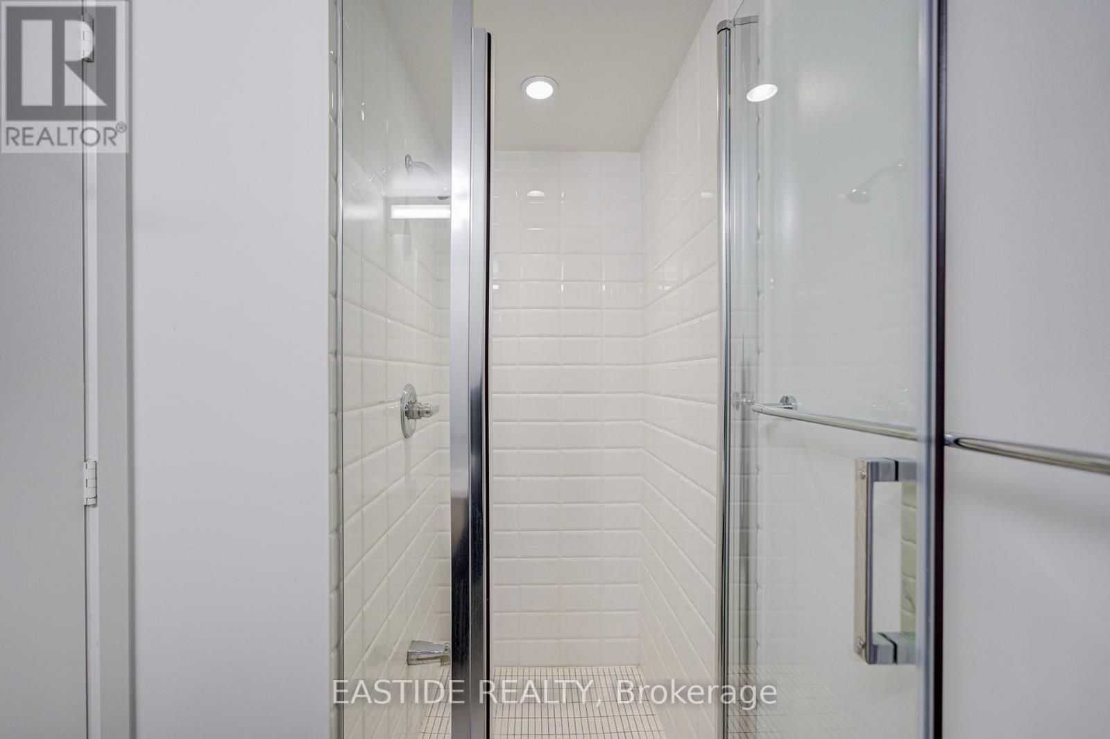 612 - 203 College Street, Toronto, Ontario M5T 1P9 - Photo 8 - C12425285