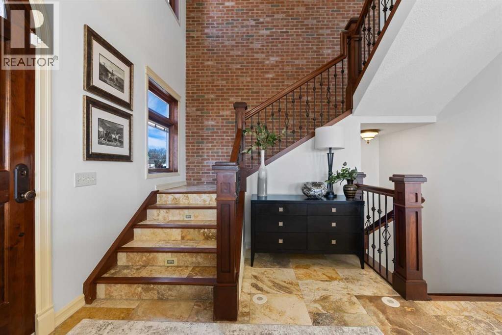 Property at 804 9A Street NE image 5