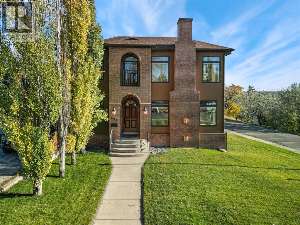 Property at 804 9A Street NE image 3