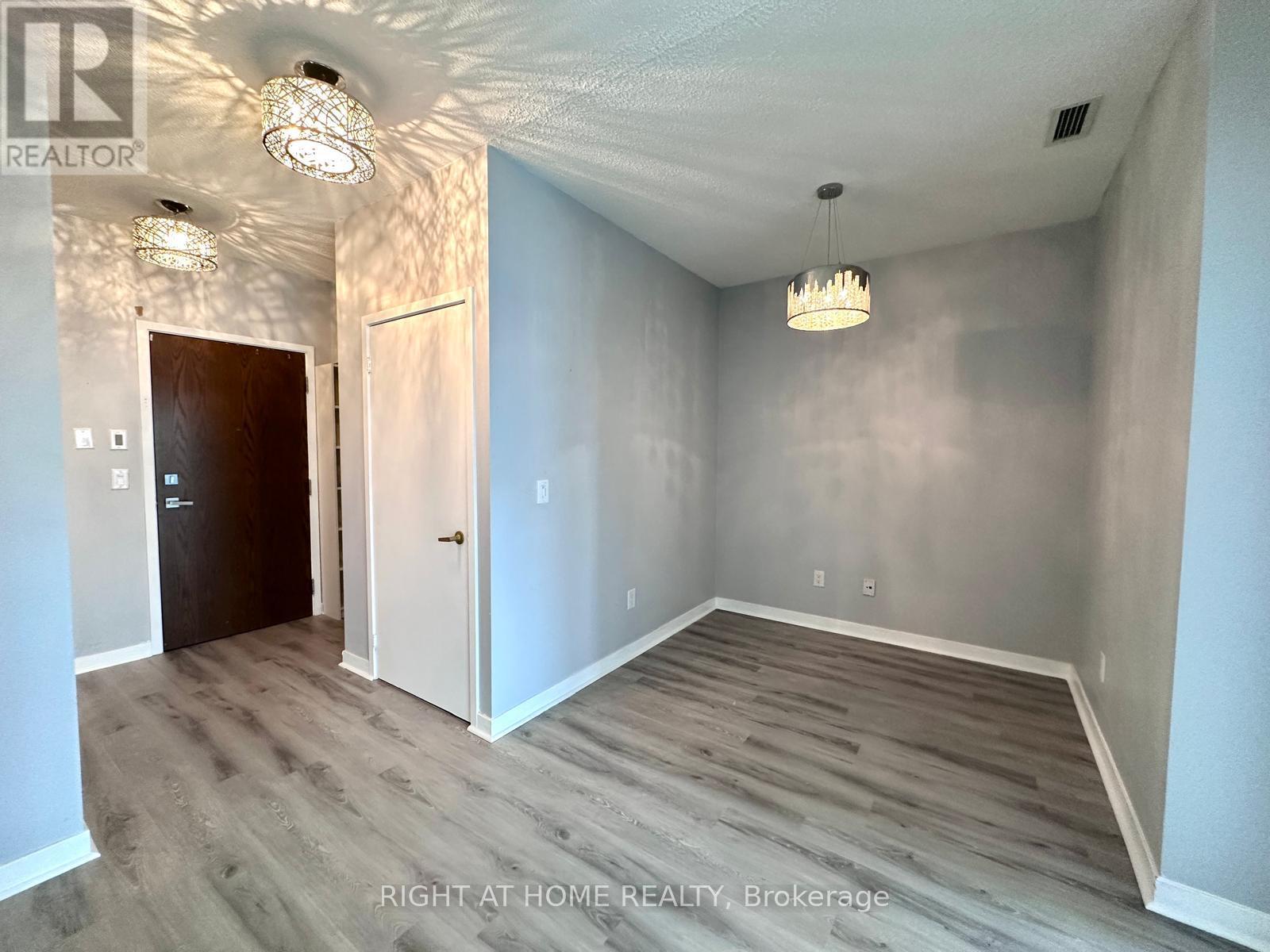 2303 - 360 Square One Drive, Mississauga, Ontario L5B 0E6 - Photo 16 - W12453279