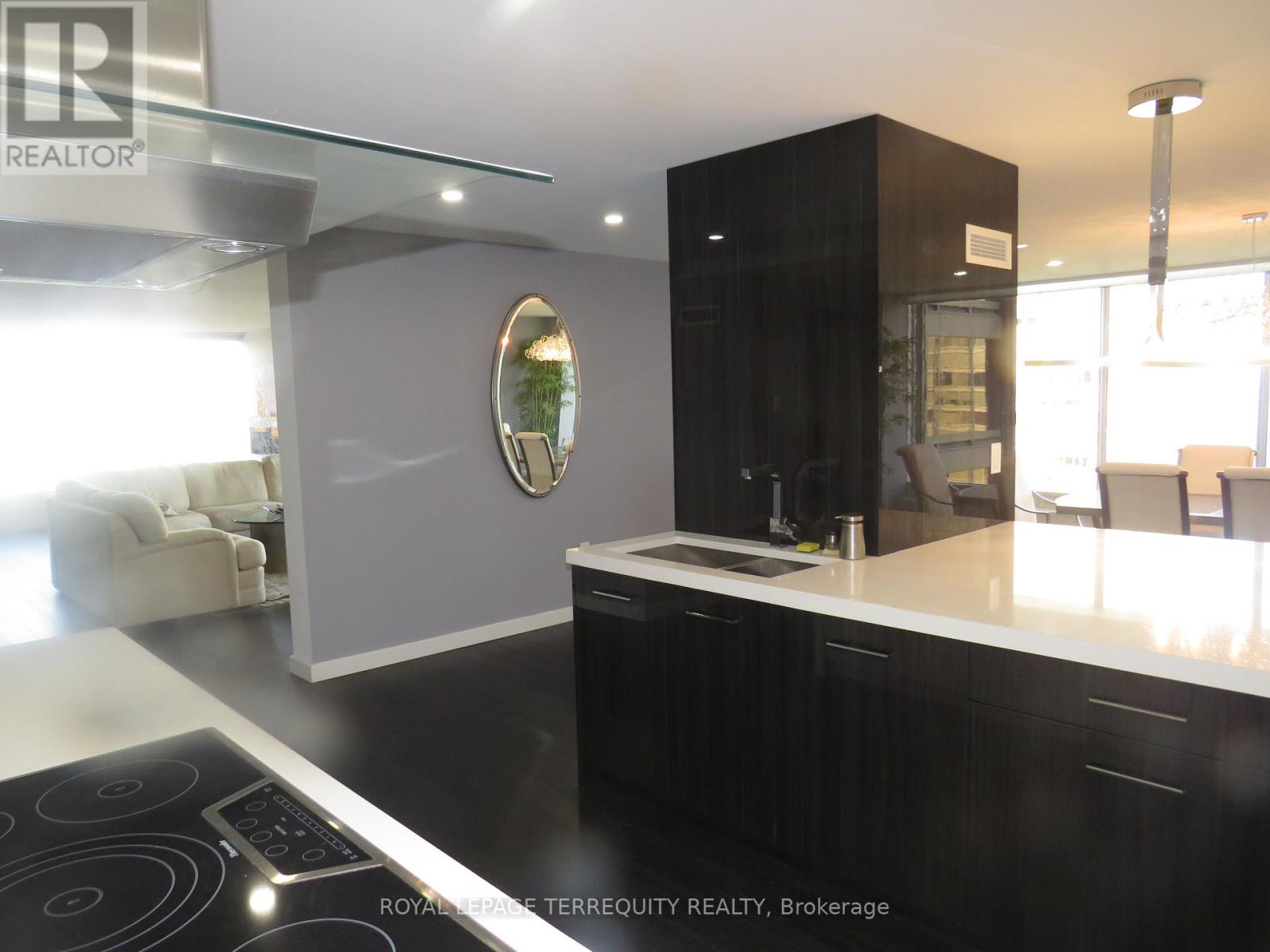 3305 - 2045 Lake Shore Boulevard W, Toronto, Ontario M8V 2Z6 - Photo 27 - W12509564