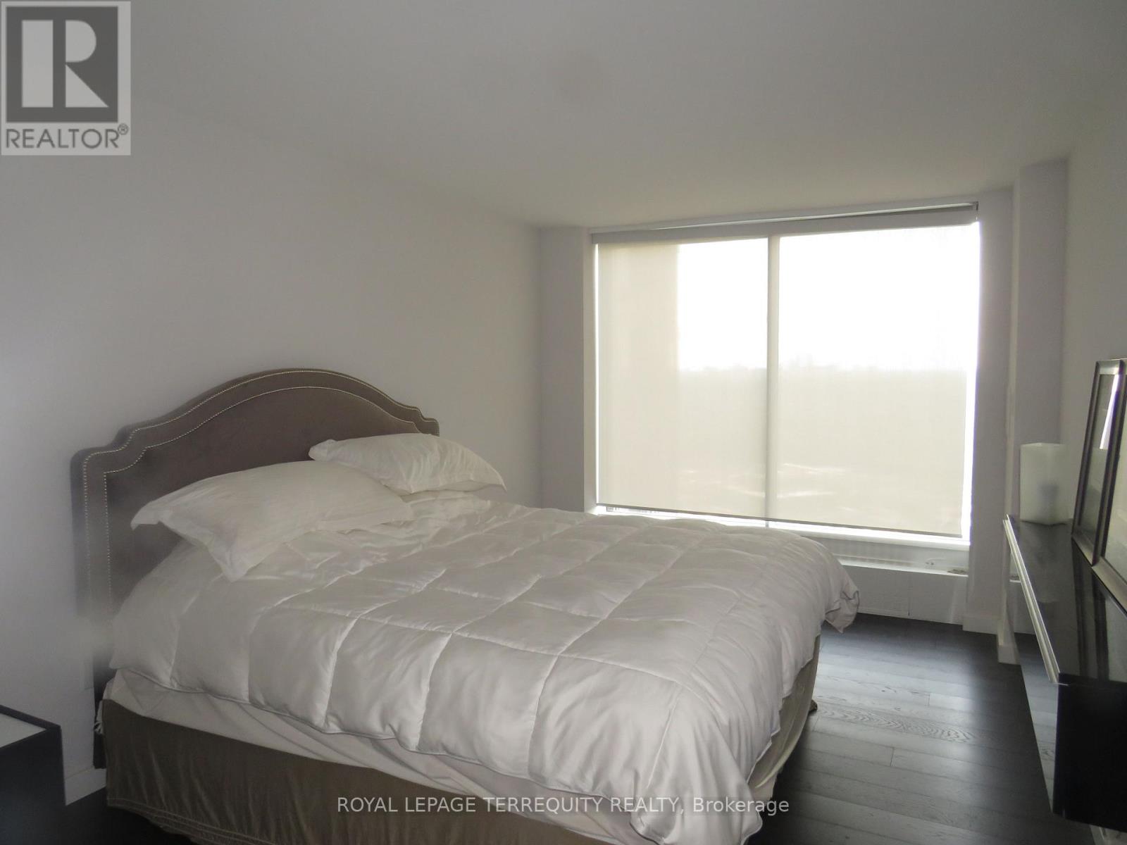 3305 - 2045 Lake Shore Boulevard W, Toronto, Ontario M8V 2Z6 - Photo 30 - W12509564