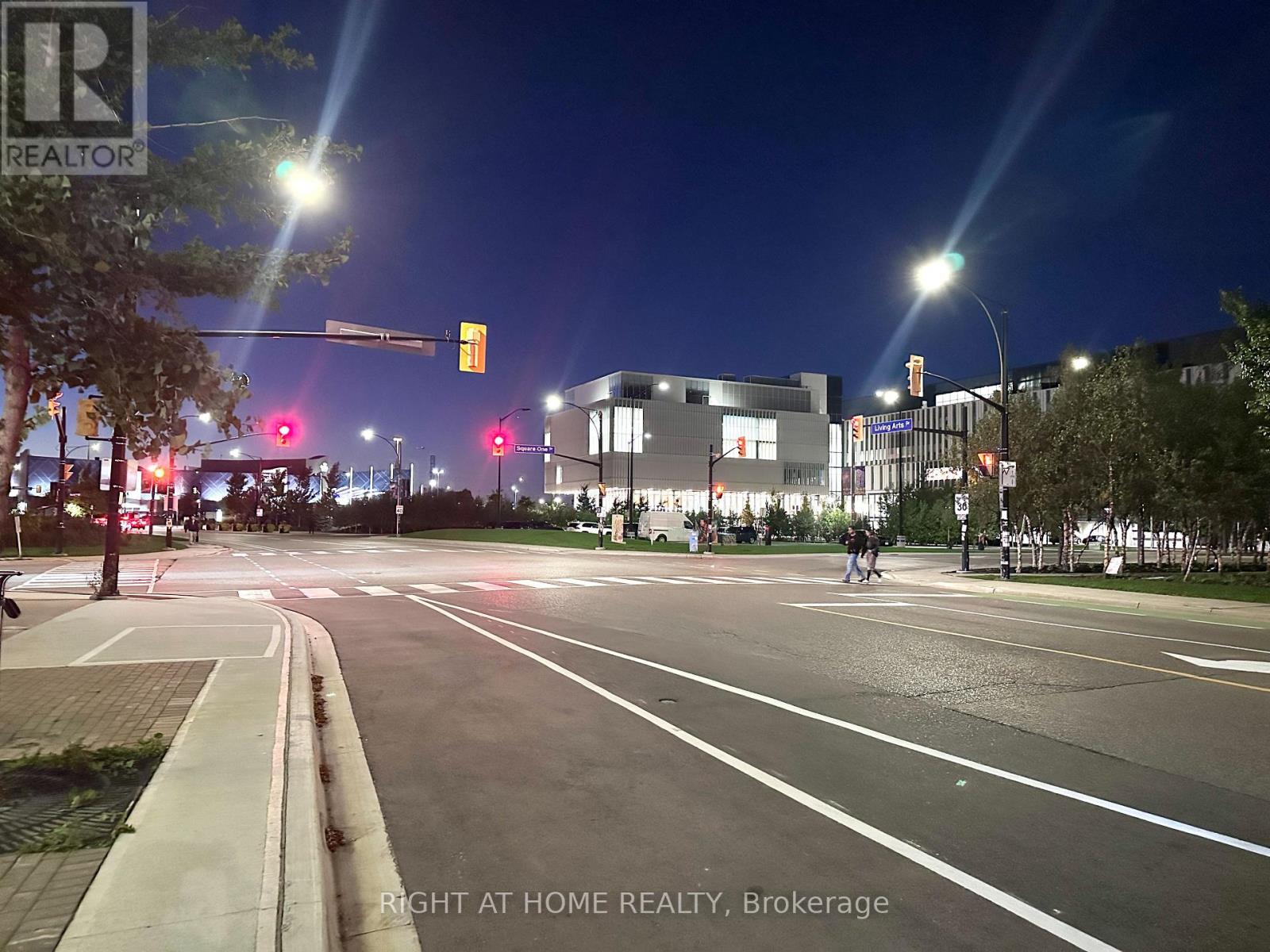 2303 - 360 Square One Drive, Mississauga, Ontario L5B 0E6 - Photo 37 - W12453279