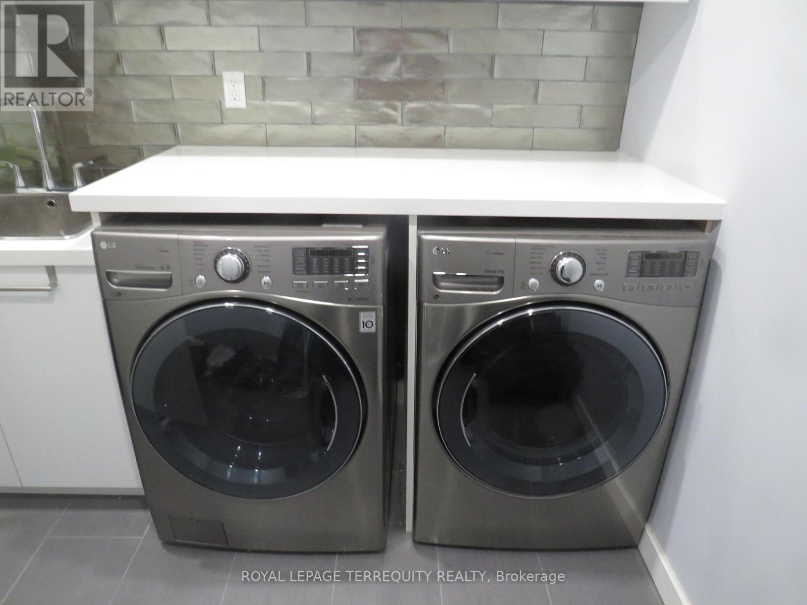 3305 - 2045 Lake Shore Boulevard W, Toronto, Ontario M8V 2Z6 - Photo 18 - W12509564