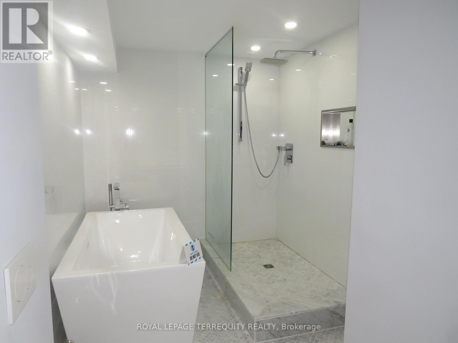 3305 - 2045 Lake Shore Boulevard W, Toronto, Ontario M8V 2Z6 - Photo 29 - W12509564