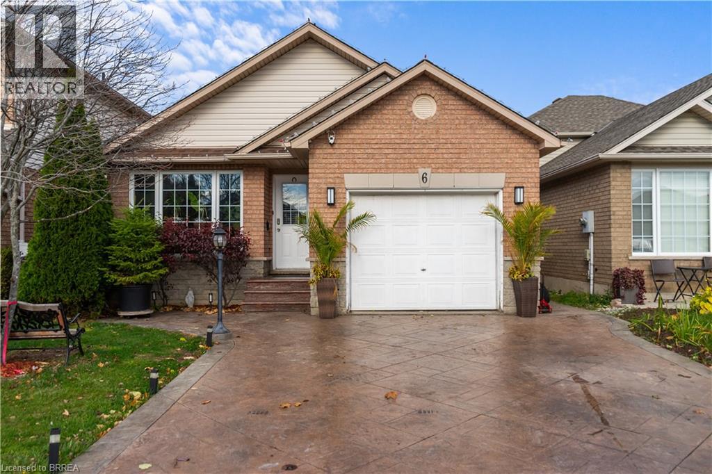 6 BRIDGETTE Drive, Hamilton, Ontario