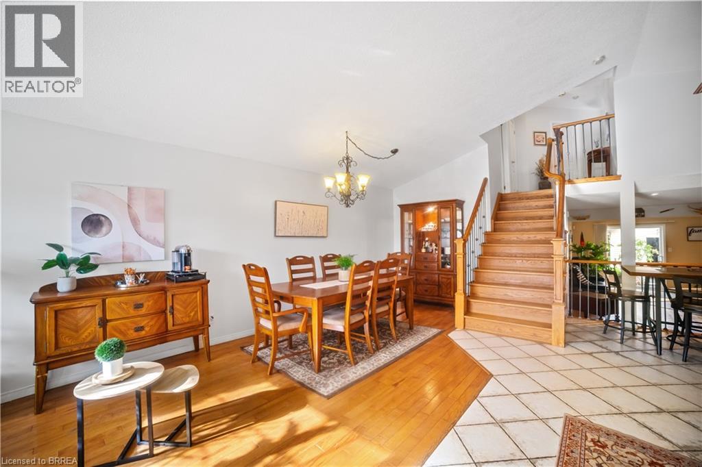 6 Bridgette Drive, Hamilton, Ontario  L9A 5J8 - Photo 5 - 40782641