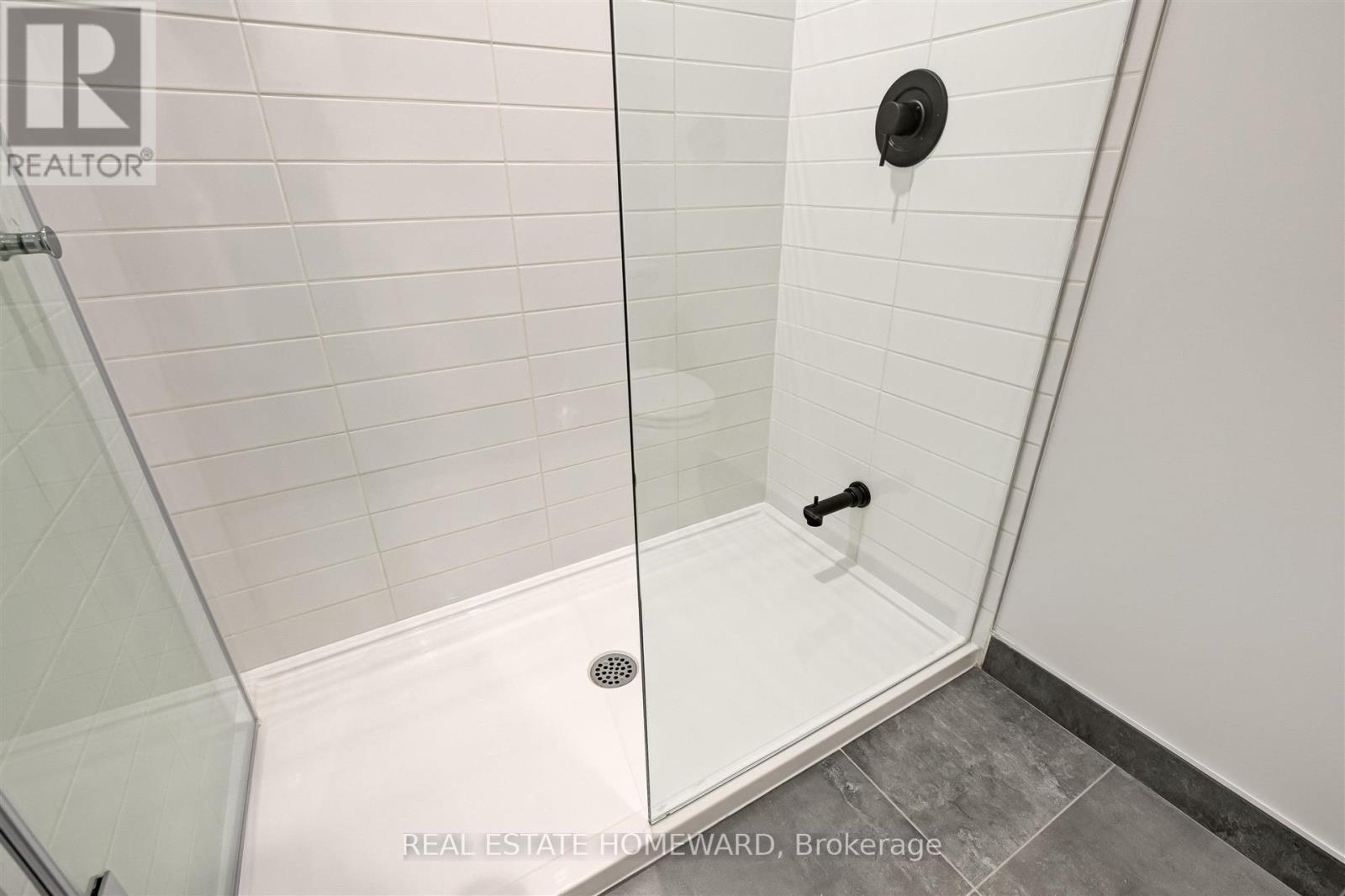 133 - 150 Logan Avenue, Toronto, Ontario  M4M 2N3 - Photo 17 - E12520018