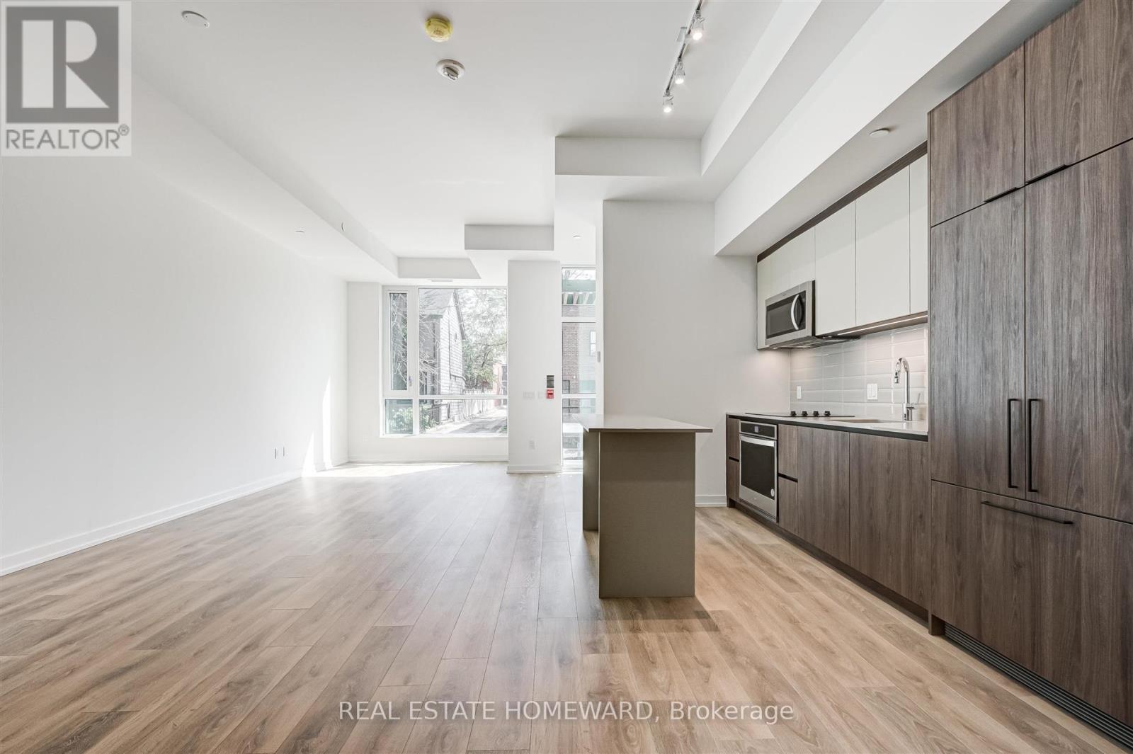 133 - 150 Logan Avenue, Toronto, Ontario  M4M 2N3 - Photo 5 - E12520018