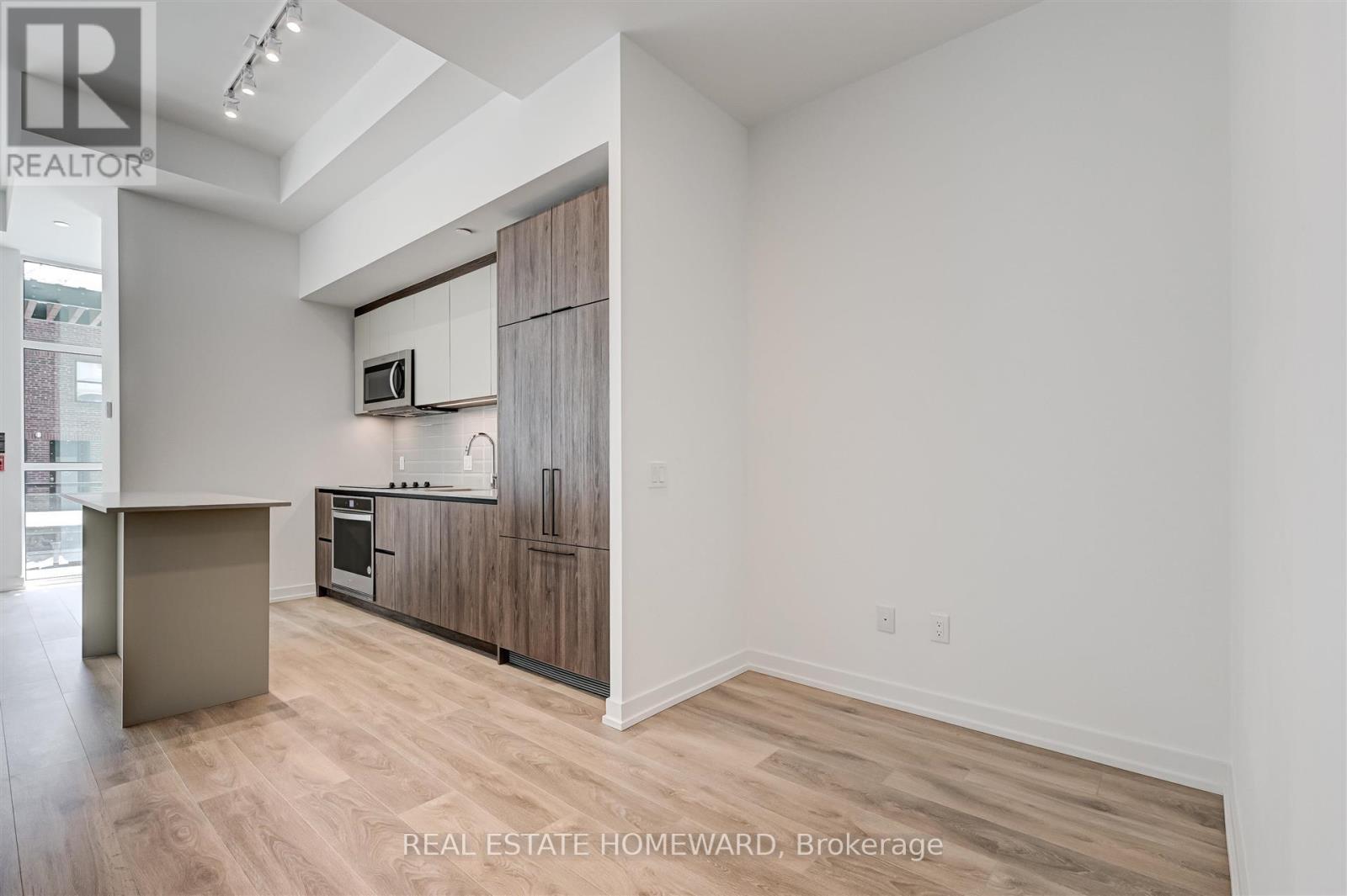 133 - 150 Logan Avenue, Toronto, Ontario  M4M 2N3 - Photo 9 - E12520018