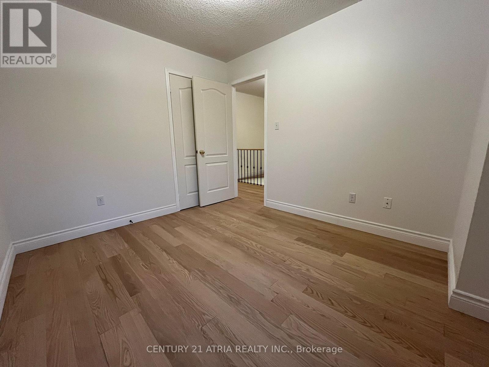 57 Rideau Drive, Richmond Hill, Ontario L4B 4P3 - Photo 13 - N12517732