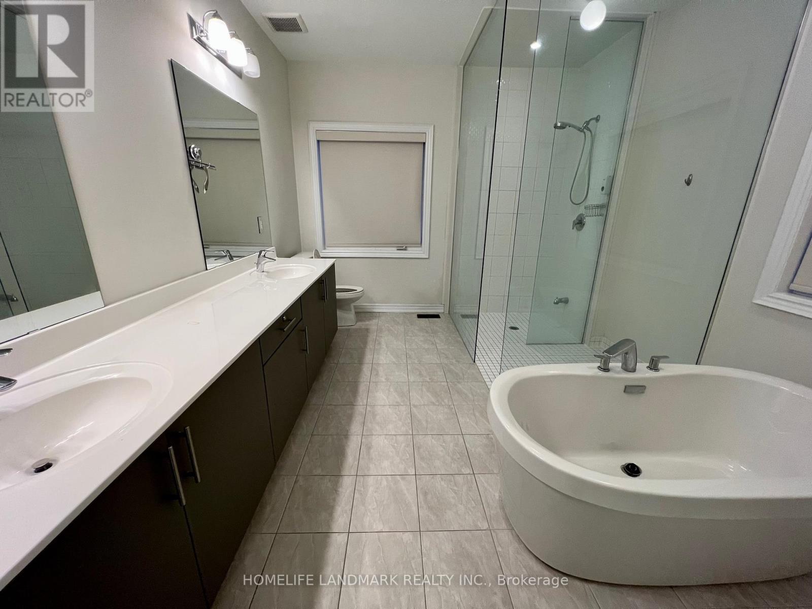 130 Alamo Heights Drive, Richmond Hill, Ontario  L4S 0A5 - Photo 14 - N12520006