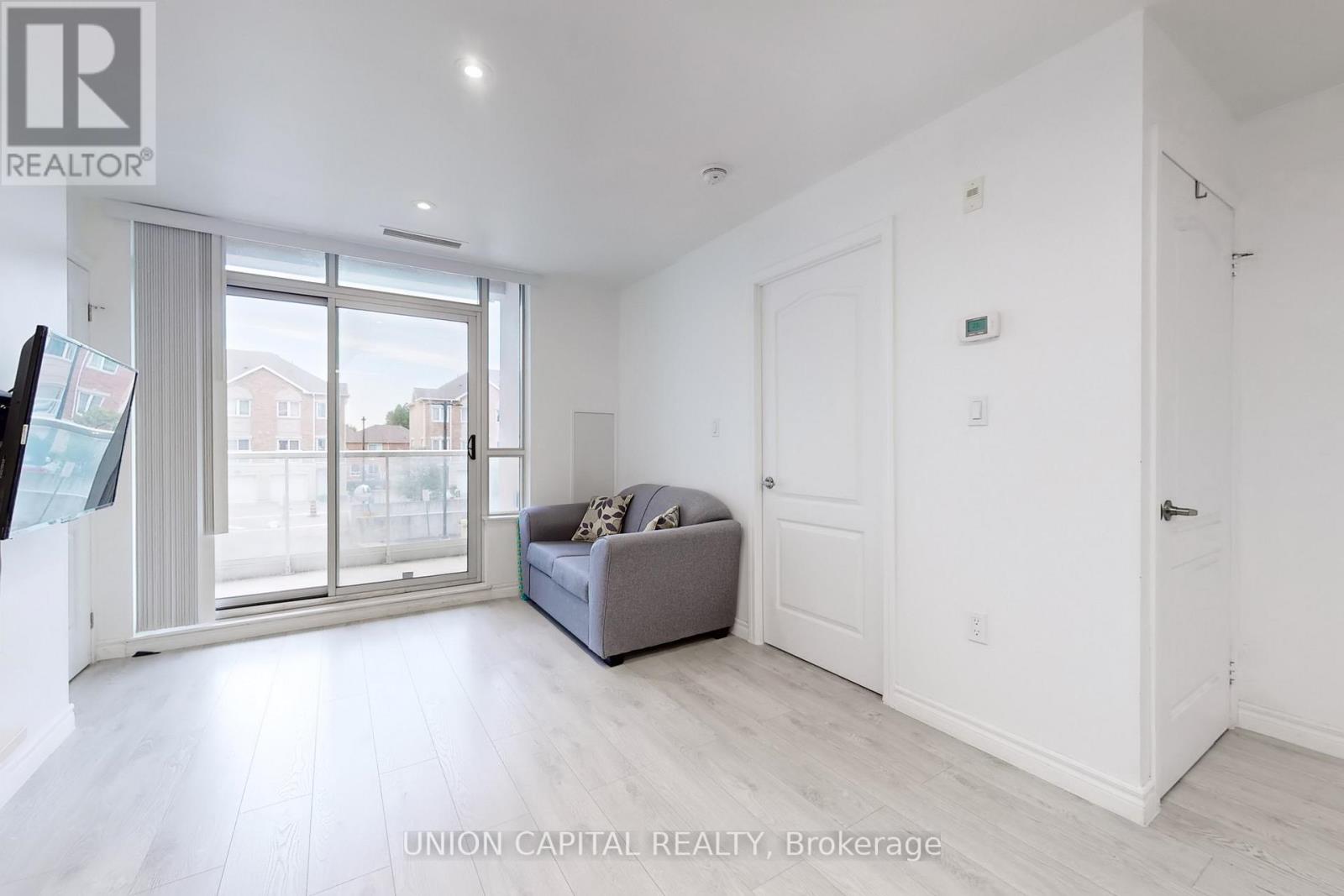 202 - 4600 Steeles Avenue E, Markham, Ontario L3R 5J1 - Photo 11 - N12520042