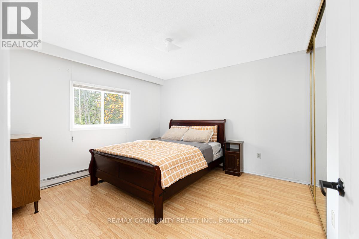 8 58th Street, Wasaga Beach, Ontario  L9Z 1W6 - Photo 8 - S12520032