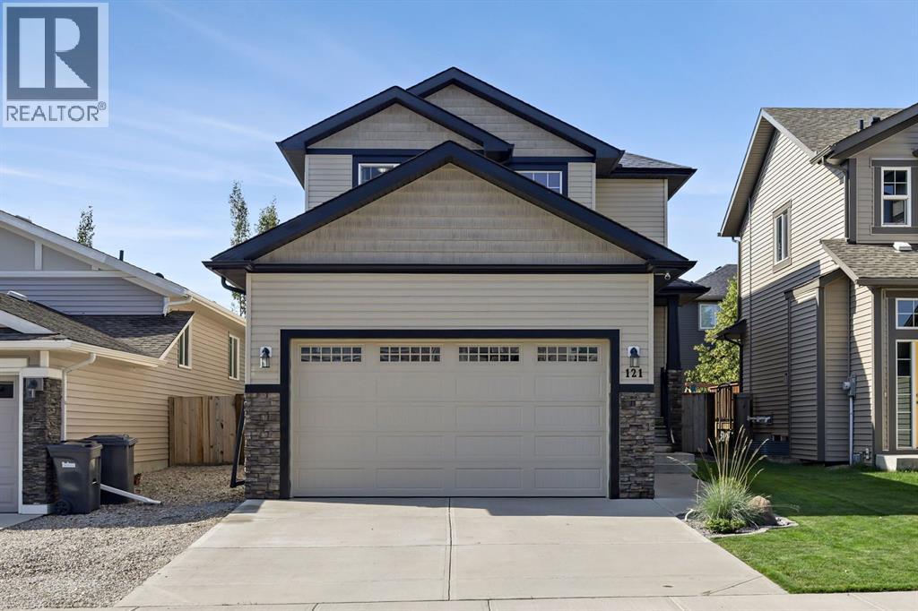 121 Wildrose Green, Strathmore, Alberta  T1P 0G4 - Photo 2 - A2269134