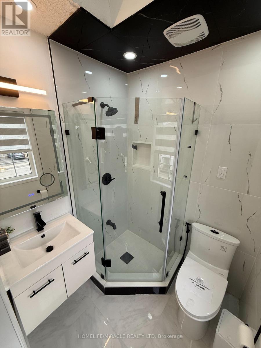 91 Buick Boulevard, Brampton, Ontario  L7A 3B7 - Photo 14 - W12520004