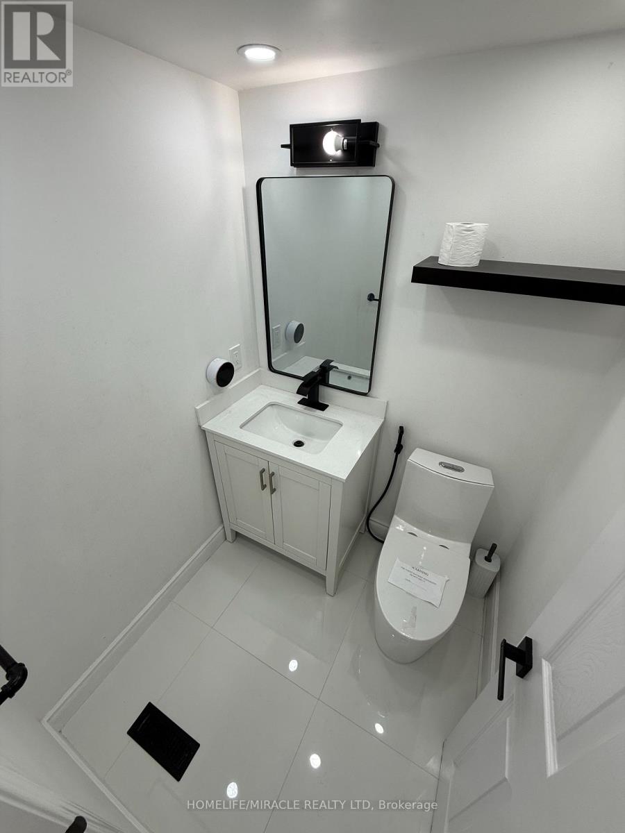 91 Buick Boulevard, Brampton, Ontario  L7A 3B7 - Photo 19 - W12520004