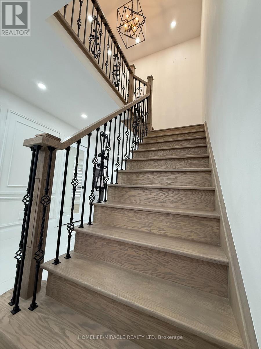 91 Buick Boulevard, Brampton, Ontario  L7A 3B7 - Photo 20 - W12520004