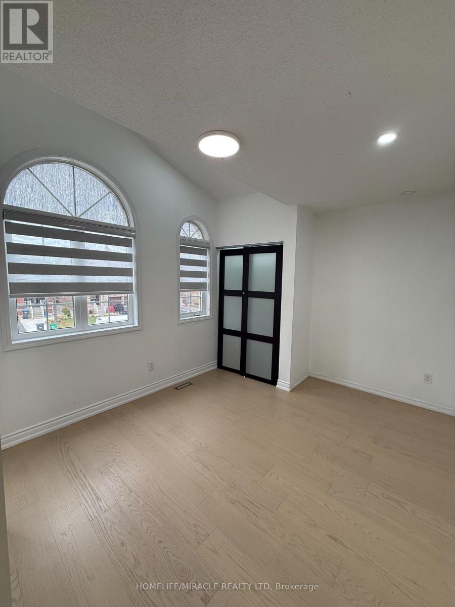 91 Buick Boulevard, Brampton, Ontario  L7A 3B7 - Photo 23 - W12520004