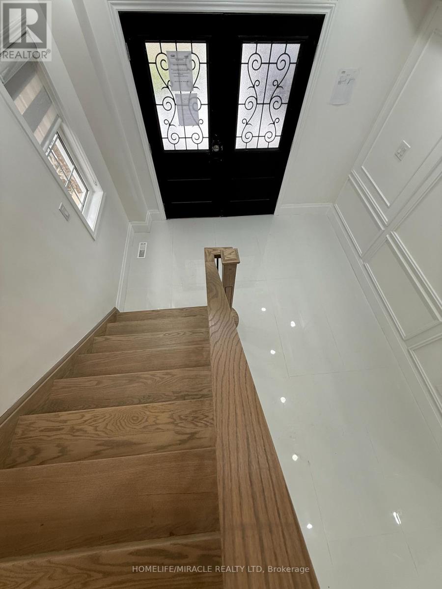 91 Buick Boulevard, Brampton, Ontario  L7A 3B7 - Photo 28 - W12520004