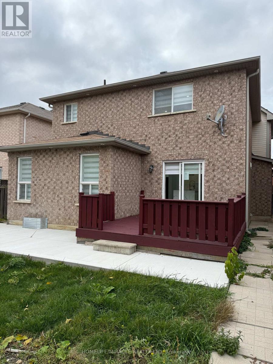 91 Buick Boulevard, Brampton, Ontario  L7A 3B7 - Photo 3 - W12520004