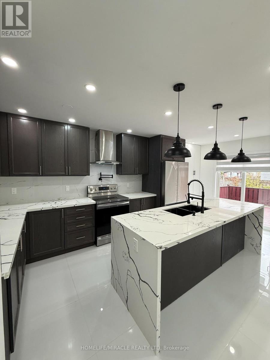 91 Buick Boulevard, Brampton, Ontario  L7A 3B7 - Photo 9 - W12520004