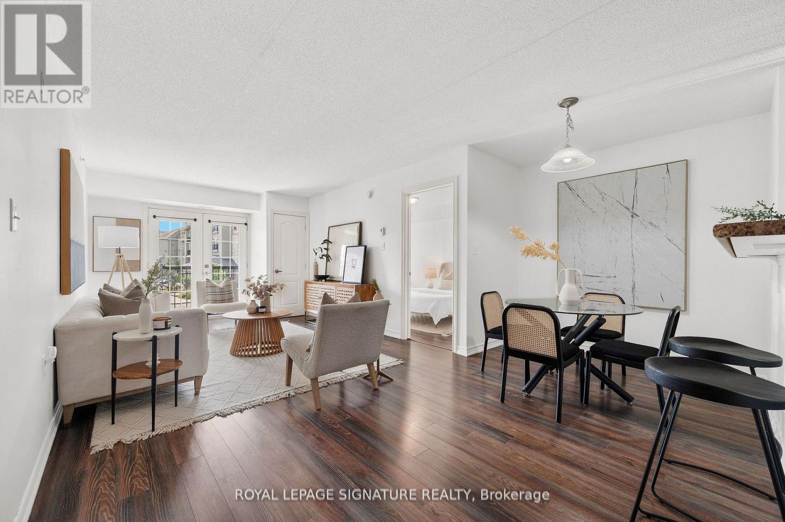 204 - 1470 Main Street E, Milton, Ontario  L9T 8W6 - Photo 2 - W12520014