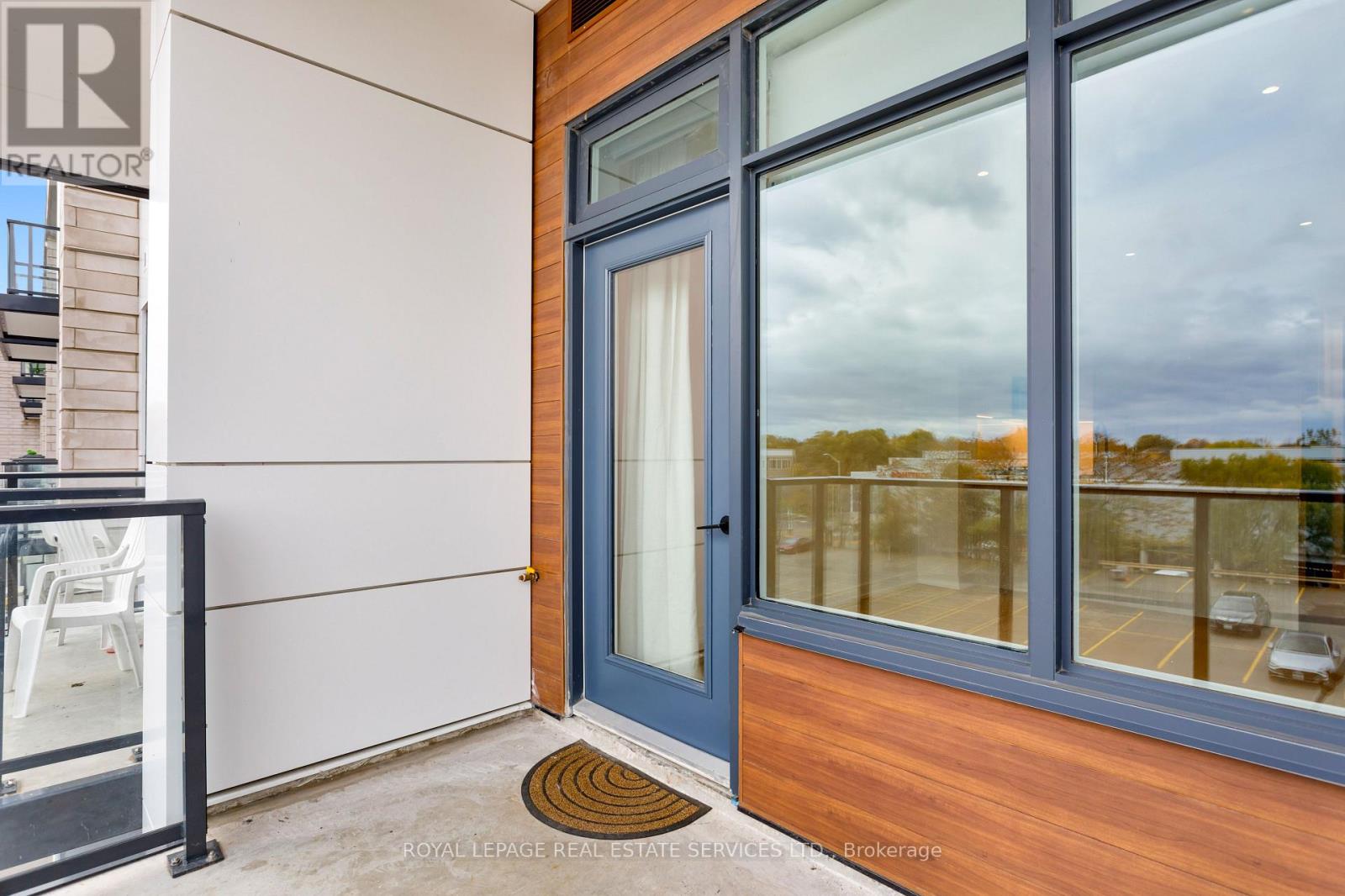 307 - 123 Maurice Drive, Oakville, Ontario  L6K 2W6 - Photo 14 - W12520040