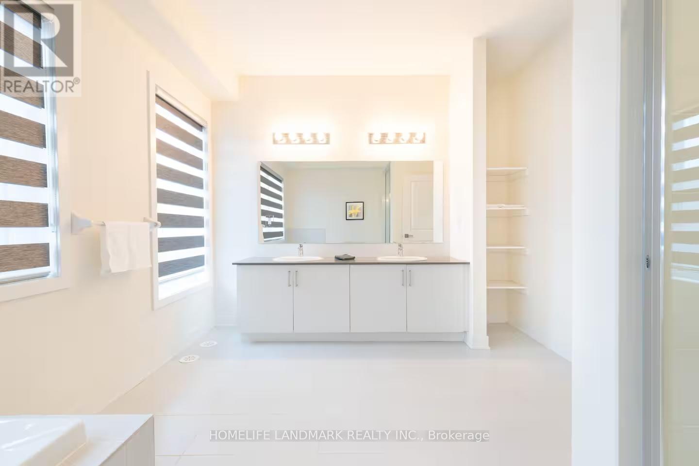 27 William Duncan Road, Toronto, Ontario  M3K 0C7 - Photo 25 - W12520058