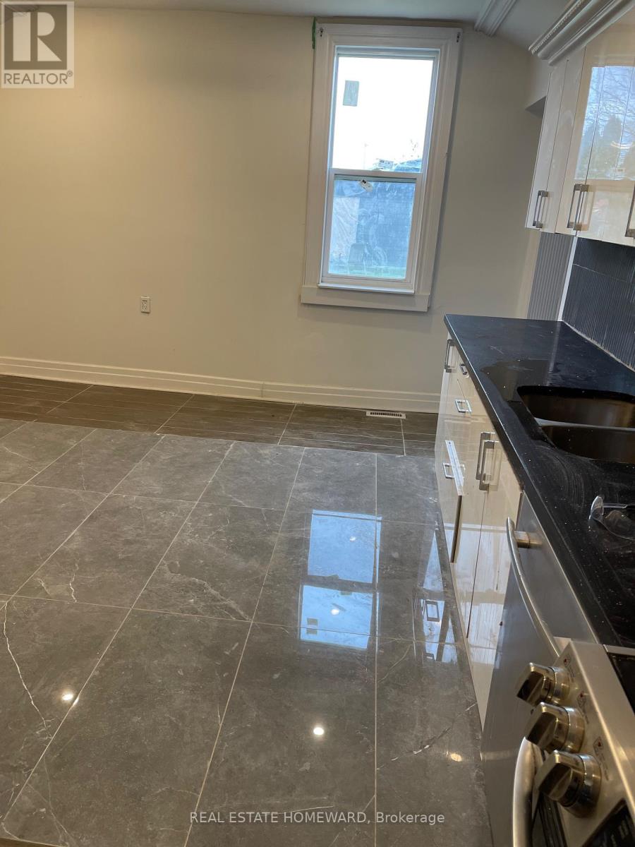 76 Fairview Drive, Brantford, Ontario  N3R 2W9 - Photo 6 - X12520012