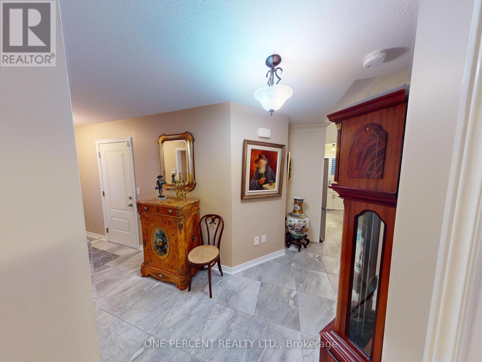 125 Clare Avenue, Welland, Ontario L3C 0B7 - Photo 3 - X12520020