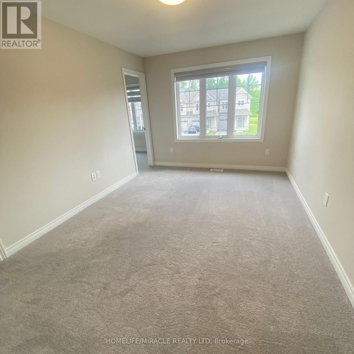 89 Sunflower Place, Welland, Ontario L3C 0H8 - Photo 14 - X12520026