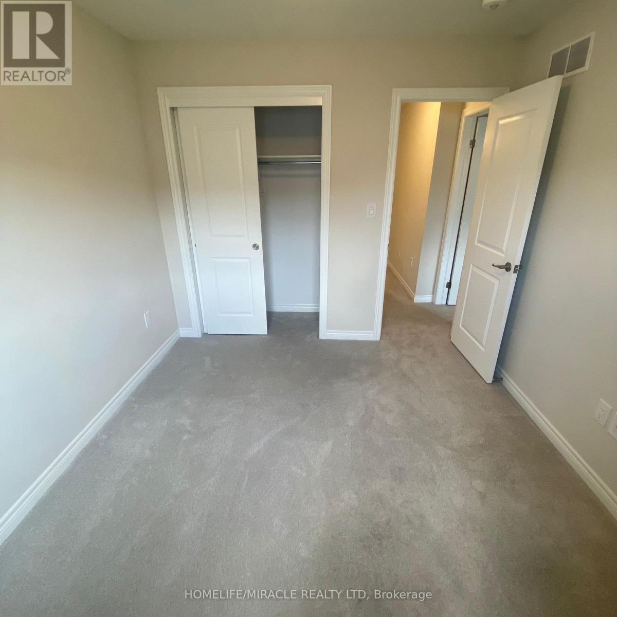 89 Sunflower Place, Welland, Ontario L3C 0H8 - Photo 15 - X12520026