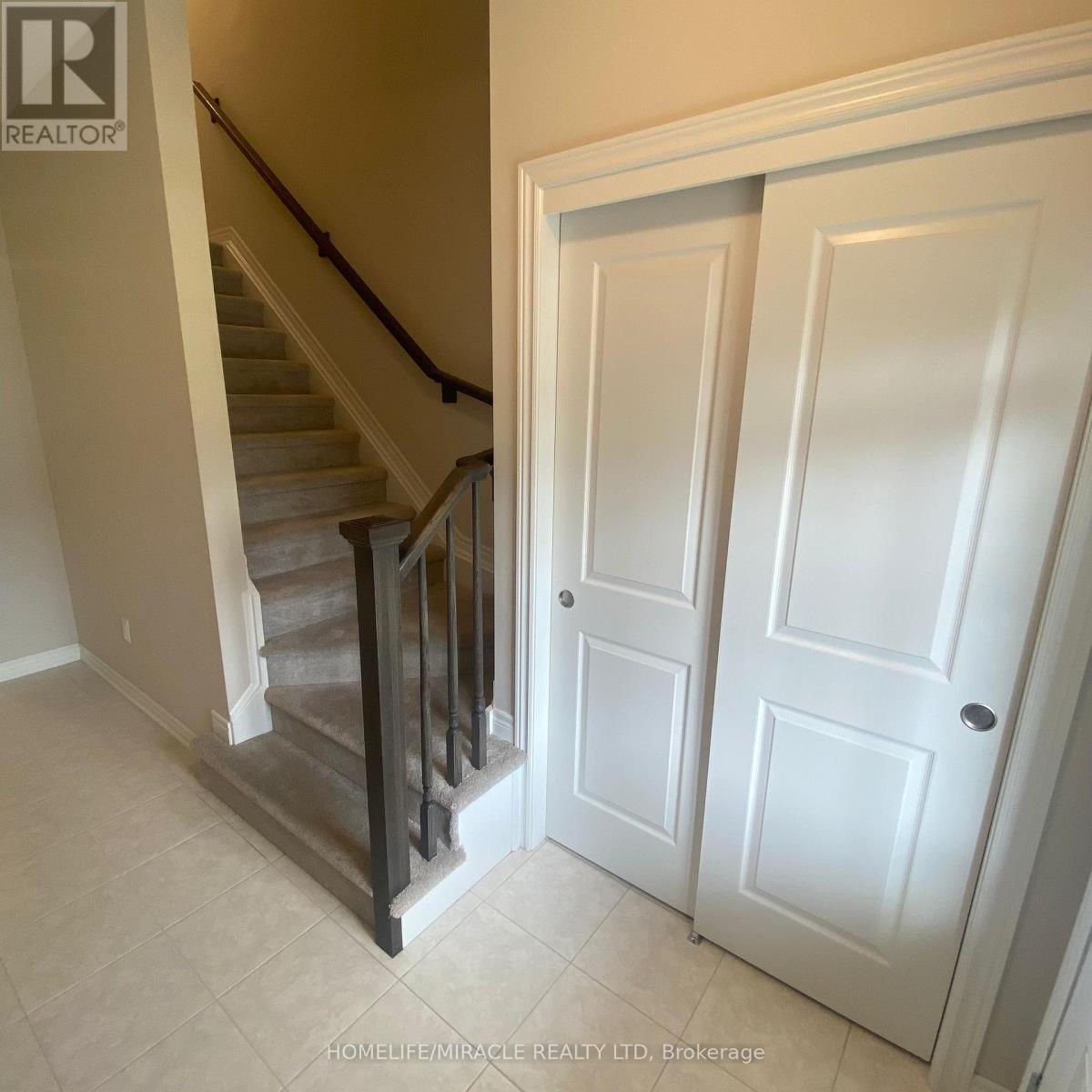 89 Sunflower Place, Welland, Ontario L3C 0H8 - Photo 19 - X12520026