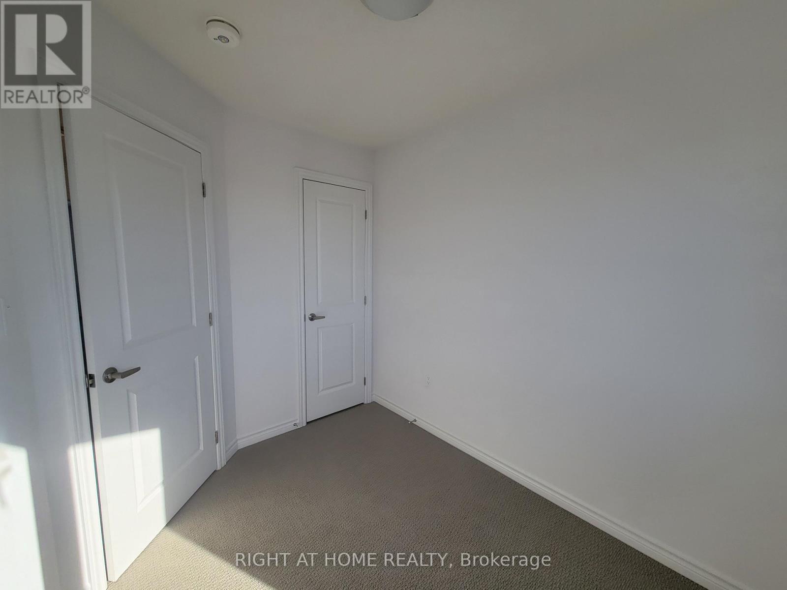 72 - 461 Blackburn Drive, Brantford, Ontario  N3T 0W9 - Photo 12 - X12520030