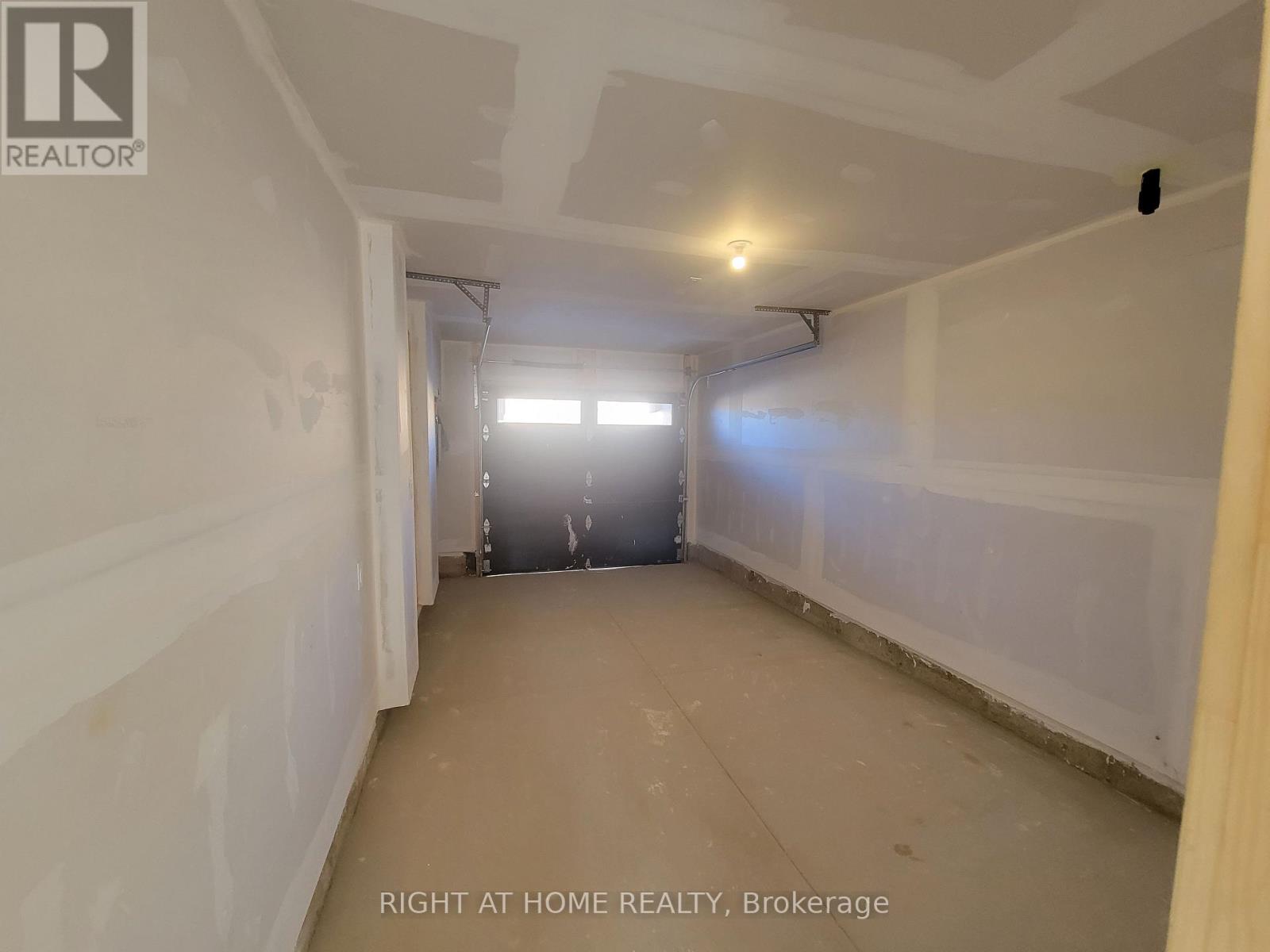 72 - 461 Blackburn Drive, Brantford, Ontario  N3T 0W9 - Photo 18 - X12520030