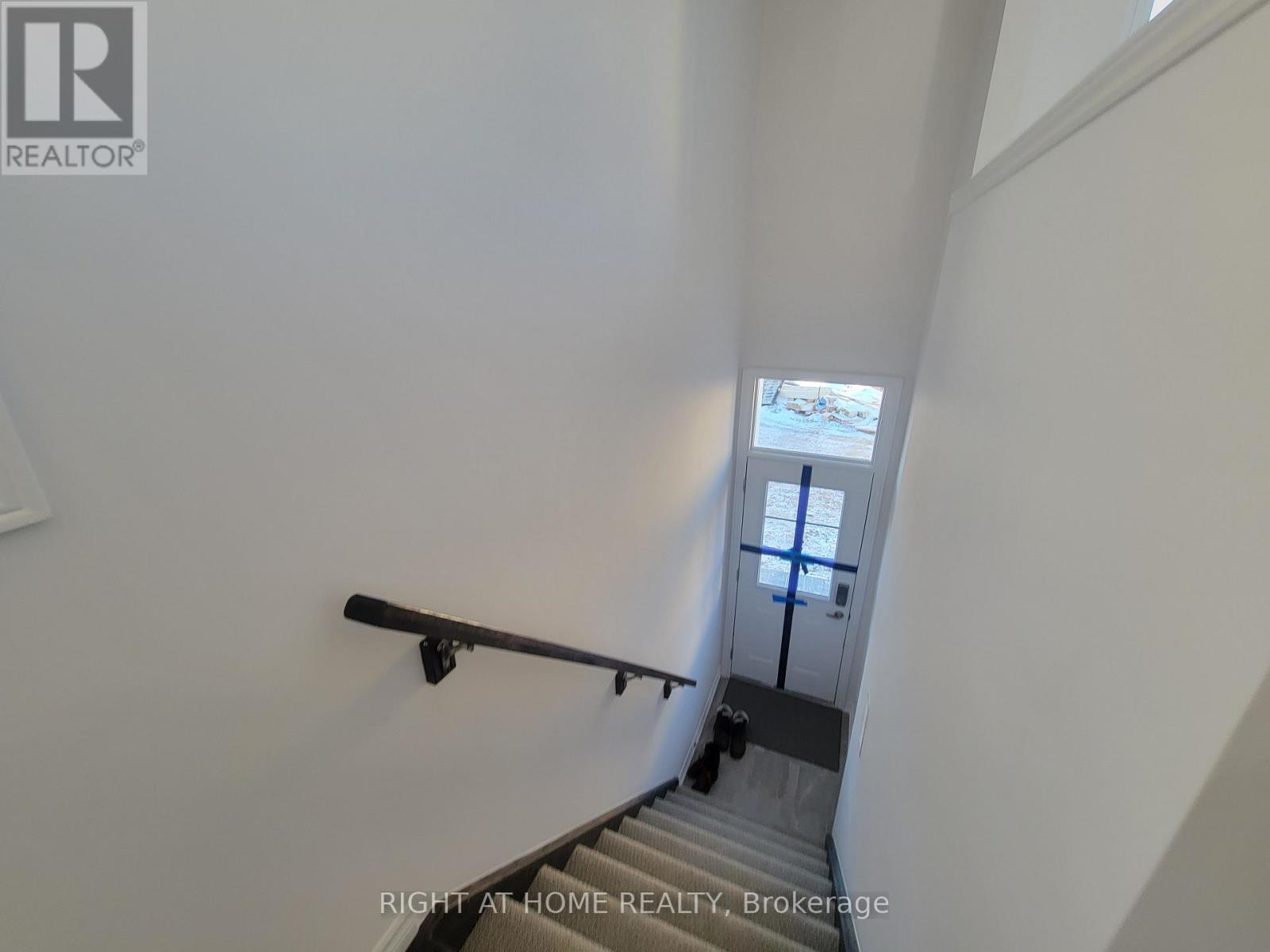 72 - 461 Blackburn Drive, Brantford, Ontario  N3T 0W9 - Photo 2 - X12520030