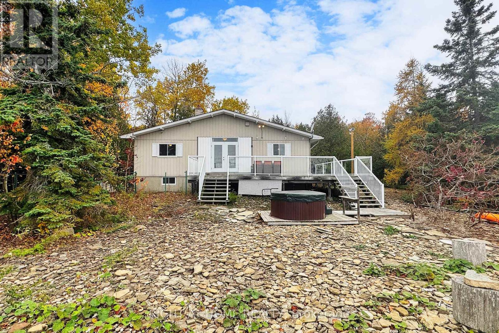 505061 Grey Road 1 Road, Georgian Bluffs, Ontario  N0H 2T0 - Photo 34 - X12520048