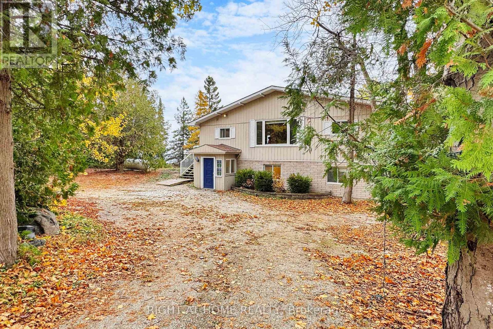 505061 Grey Road 1 Road, Georgian Bluffs, Ontario  N0H 2T0 - Photo 4 - X12520048