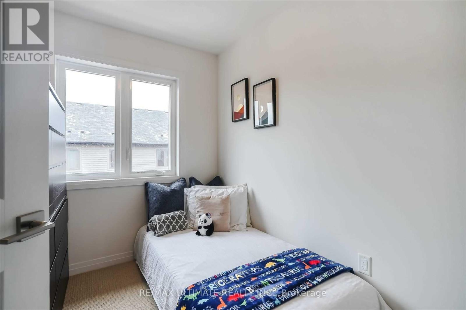 290 - 30 Times Square Boulevard, Hamilton, Ontario L8J 0L9 - Photo 21 - X12520066