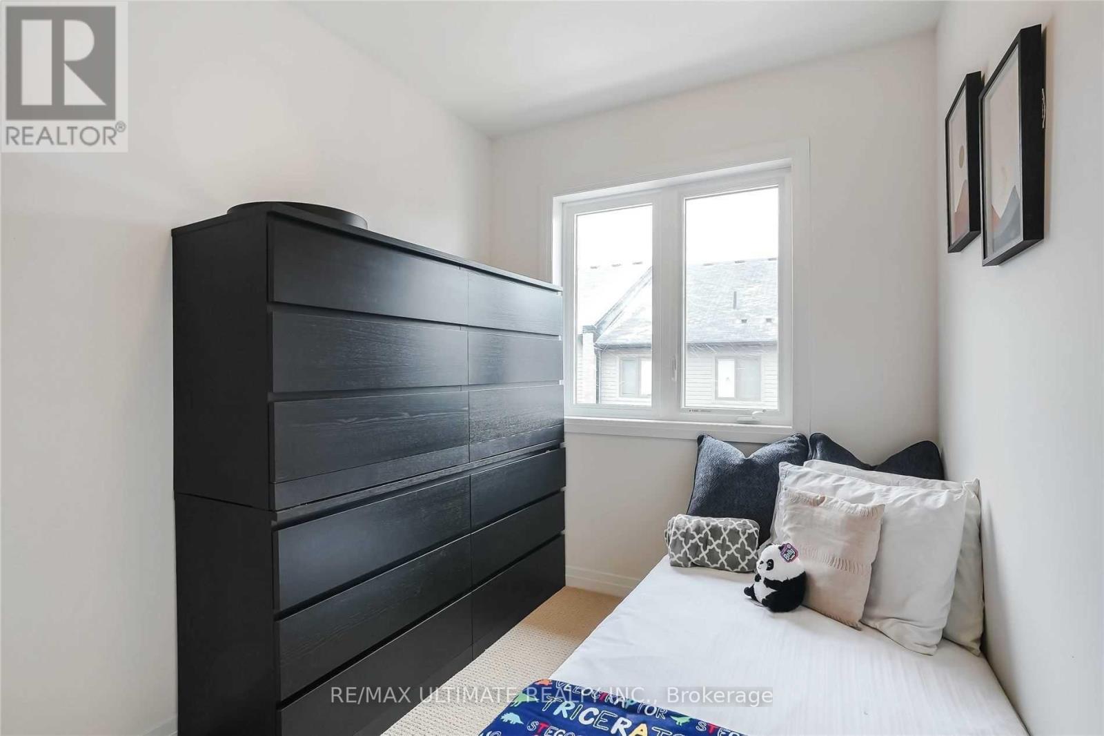 290 - 30 Times Square Boulevard, Hamilton, Ontario L8J 0L9 - Photo 22 - X12520066