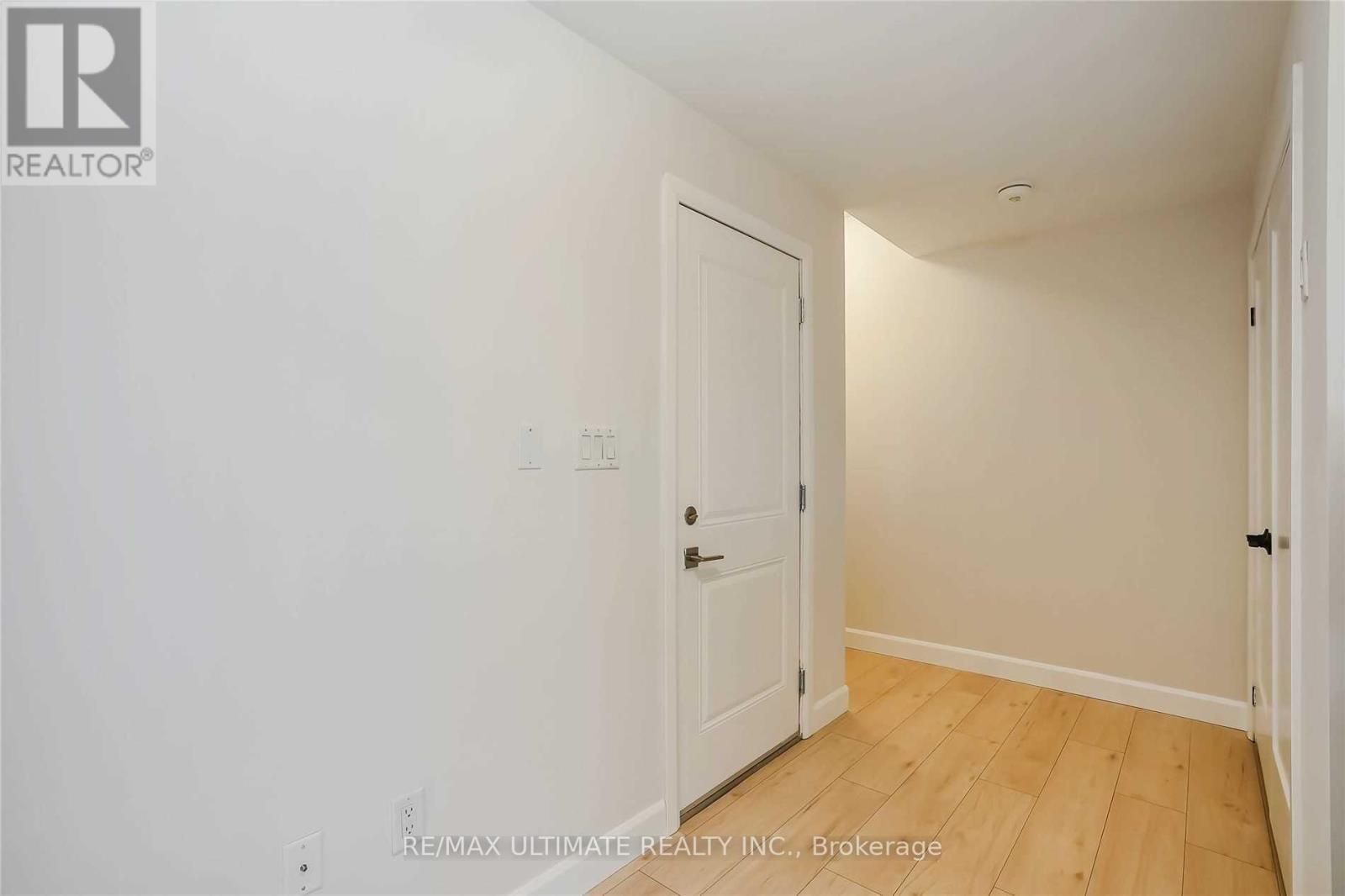 290 - 30 Times Square Boulevard, Hamilton, Ontario L8J 0L9 - Photo 25 - X12520066