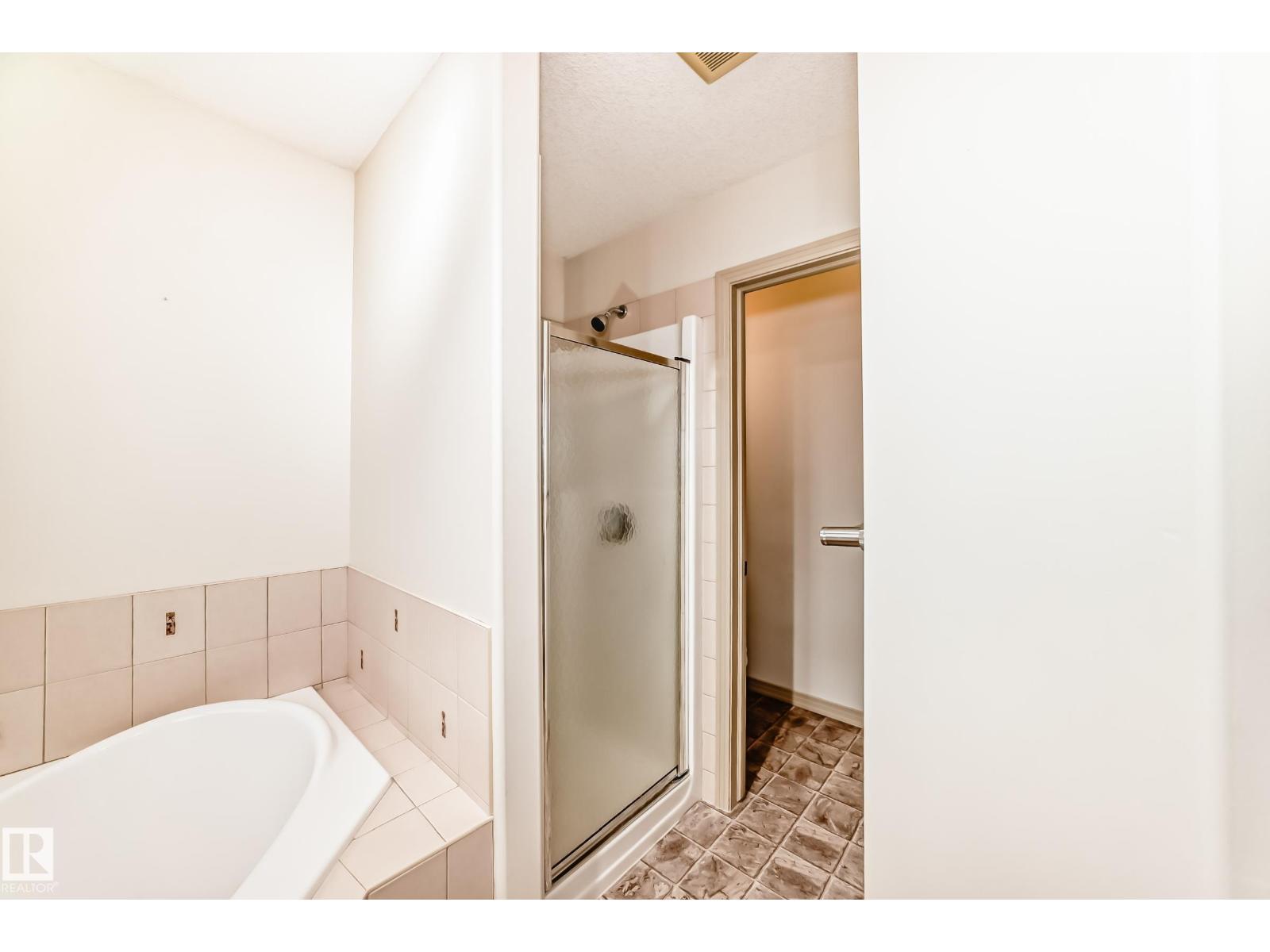 5930 165 Av Nw, Edmonton, Alberta  T5Y 0J1 - Photo 20 - E4465016