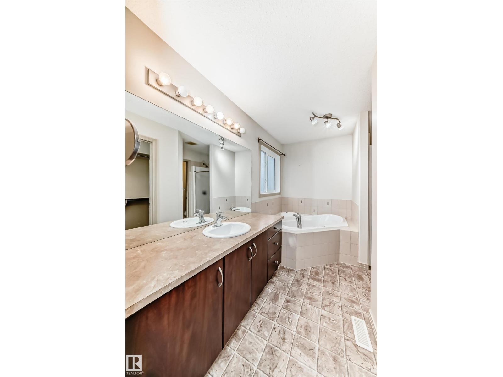 5930 165 Av Nw, Edmonton, Alberta  T5Y 0J1 - Photo 21 - E4465016