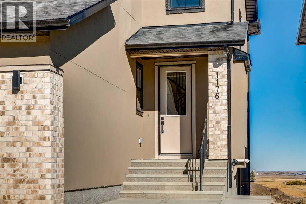 1176 Iron Ridge Avenue, Crossfield, Alberta  T0M 0S0 - Photo 3 - A2220559